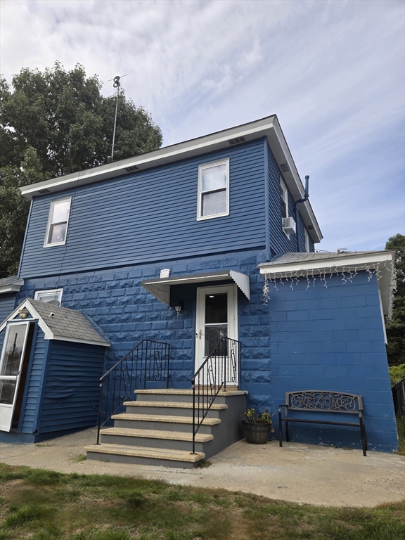 49 Cross Road Methuen, MA 01844 - Photo 1 of 18 Gallery Image 1