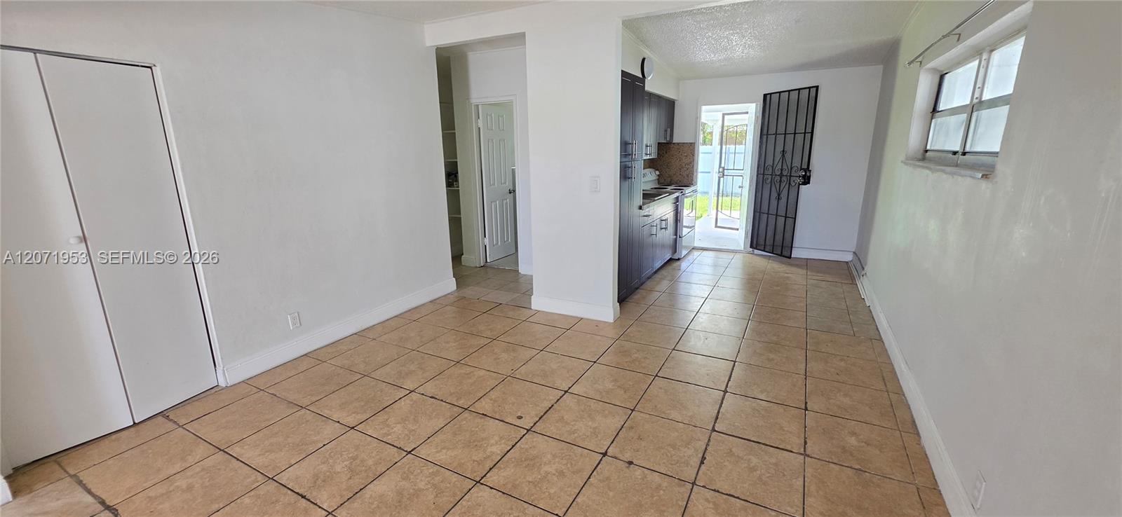 2230 Service Road Opa-Locka, FL 33054 - Photo 17 of 41 Gallery Image 17