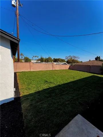 $185,000 | 250 South Linden Avenue, Rialto, CA 92376