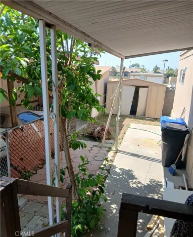 $185,000 | 250 South Linden Avenue, Rialto, CA 92376
