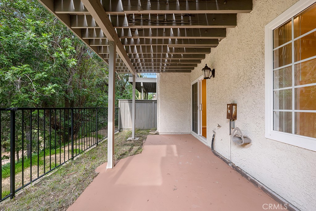 11435 Tampa Avenue, Unit 90 Porter Ranch, CA 91326 - Photo 32 of 54