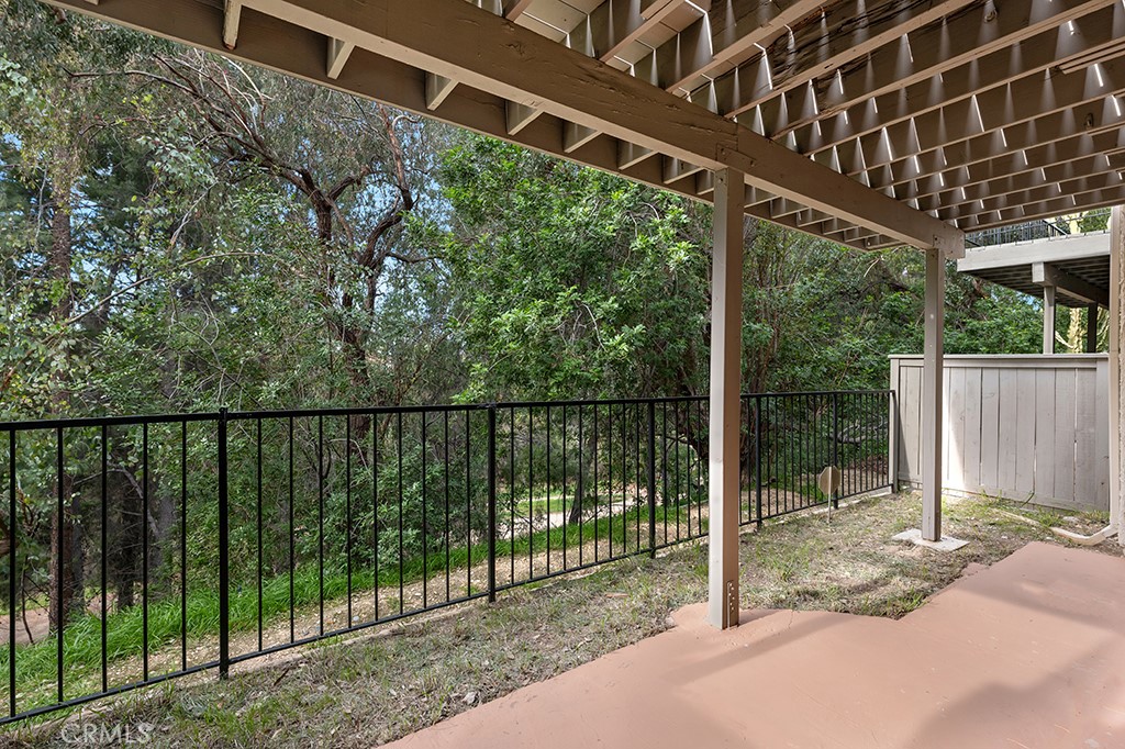 11435 Tampa Avenue, Unit 90 Porter Ranch, CA 91326 - Photo 33 of 54