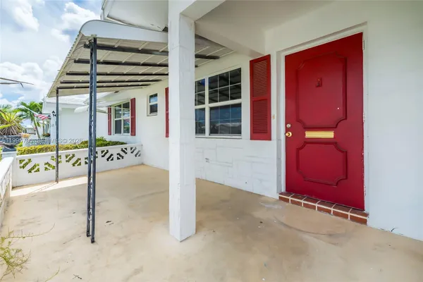 $2,900 | 1005 Southwest 18th Street, Boynton Beach, FL 33426