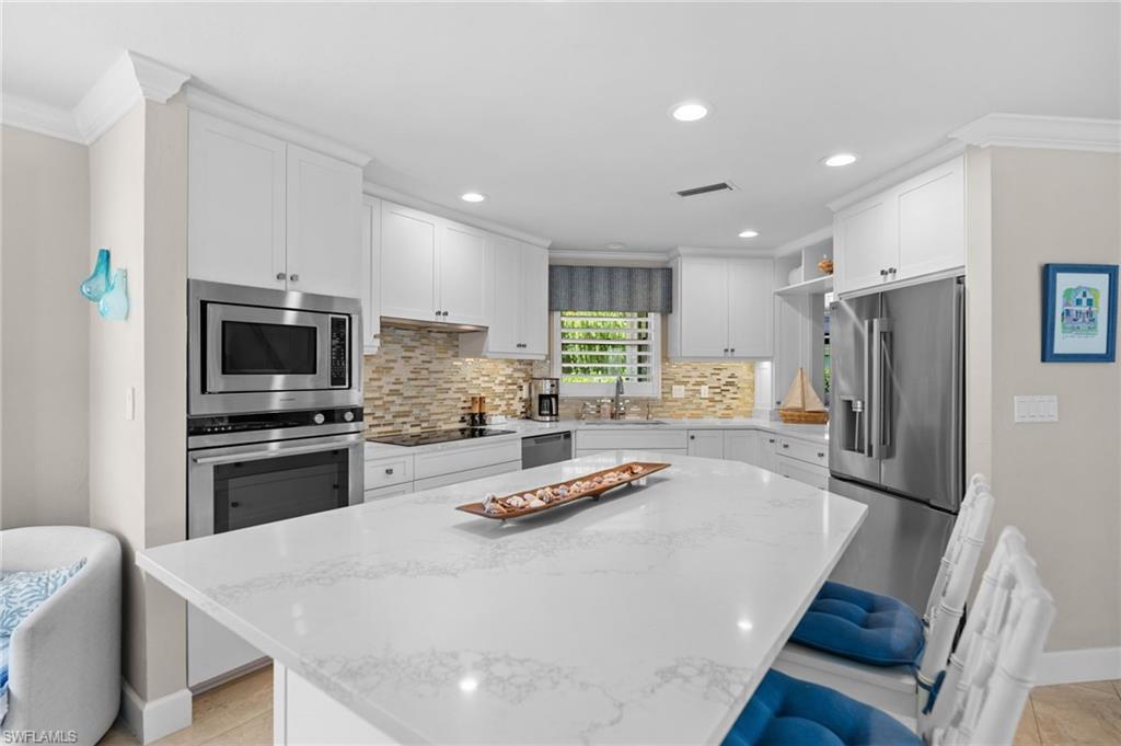 4008 Crayton Road, Unit A1 Naples, FL 34103 - Photo 5 of 47