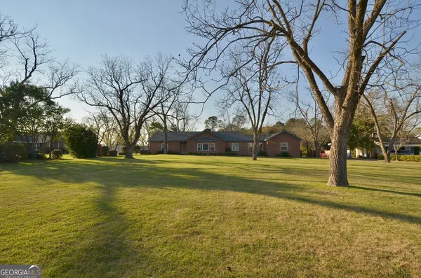 $415,000 | 614 9th Avenue, Eastman, GA 31023