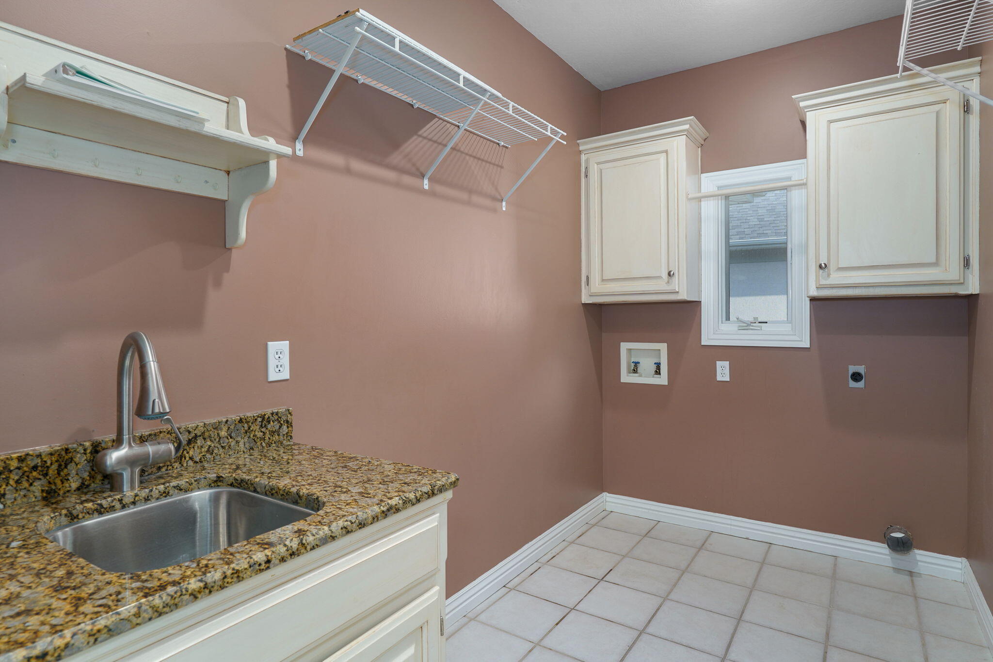 2188 South Celebration Avenue Springfield, MO 65809 - Photo 23 of 65 2188 S Celebration Ave-19
