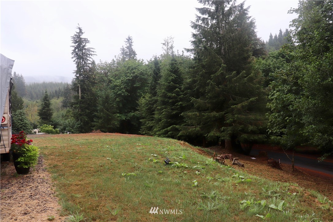 8211 Rose Valley Road, Unit RD Kelso, WA 98626 - Photo 2 of 12 Gallery Image 2