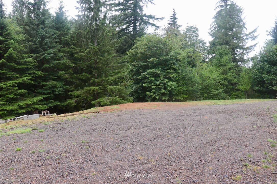 8211 Rose Valley Road, Unit RD Kelso, WA 98626 - Photo 4 of 12 Gallery Image 4
