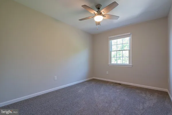 $2,995 | 90 Main Street, Schwenksville, PA 19473