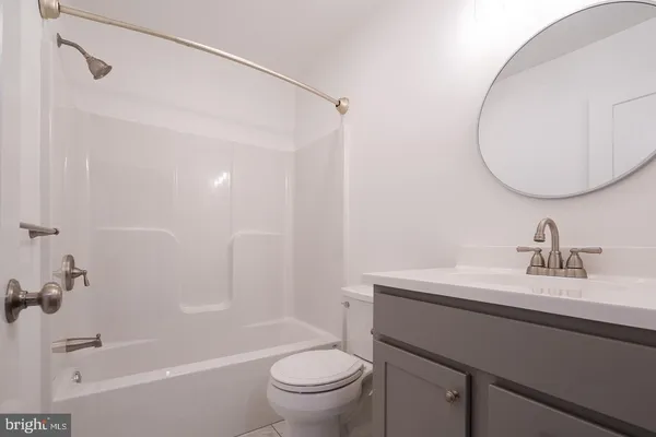 $2,995 | 90 Main Street, Schwenksville, PA 19473