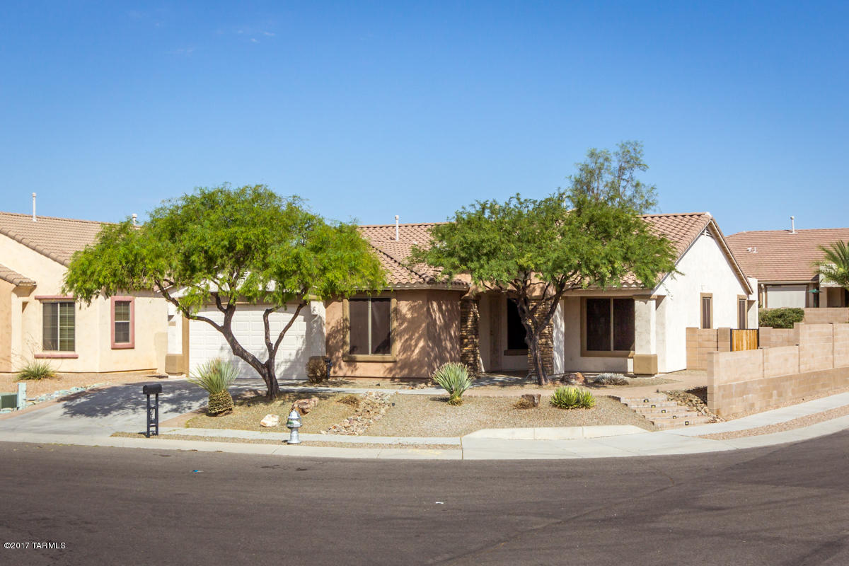 1182 West Rodriguez Road Tucson, AZ 85755 - Photo 1 of 28