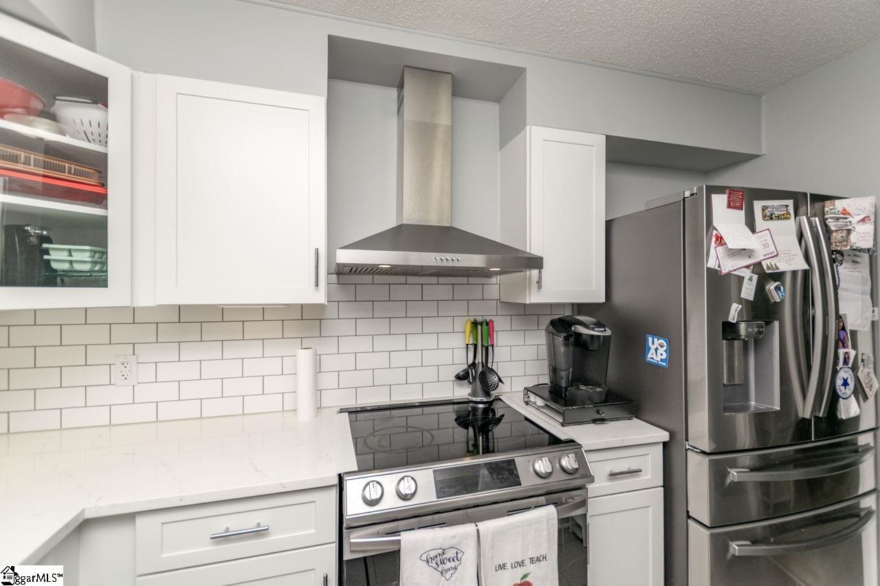 812 Reid School Road, Unit 10 Taylors, SC 29687 - Photo 5 of 25