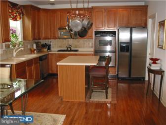 12 Riding Run Drive Marlton, NJ 08053 - Photo 2 of 12 Kitchen