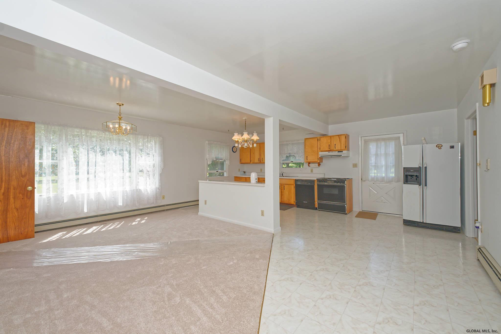 173 Boght Road Colonie, NY 12189 - Photo 25 of 35 Photo 25