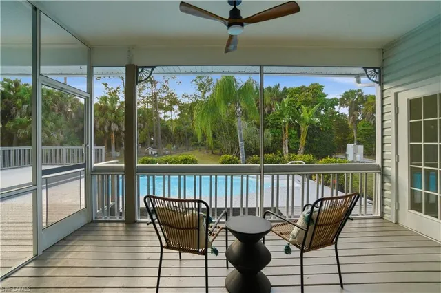 $899,000 | 491 21st Street Northwest, Naples, FL 34120