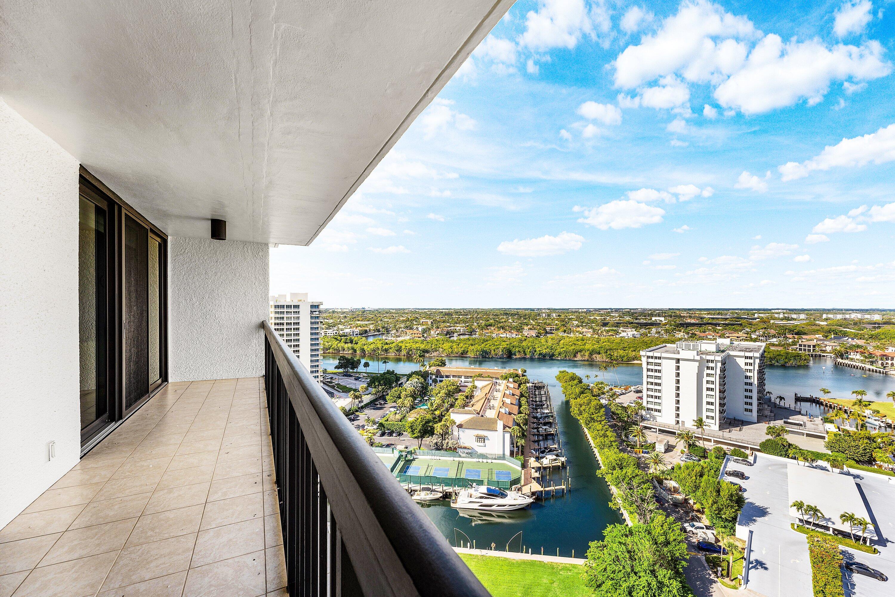 4545 North Ocean Boulevard, Unit PHD Boca Raton, FL 33431 - Photo 27 of 35 Balcony 3_intracoastal Views