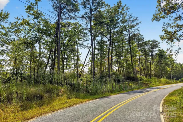 $225,000 | 366 Boland Drive, Lake Lure, NC 28746