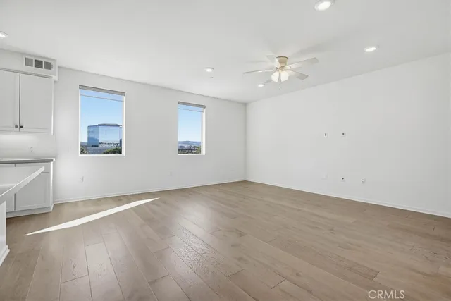 $4,995 | 130 Tribeca, Irvine, CA 92612