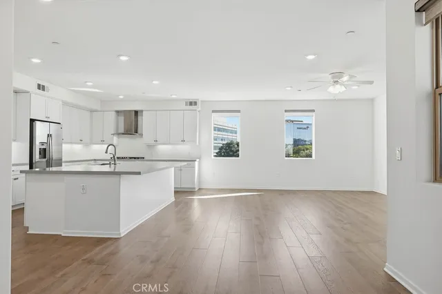 $4,995 | 130 Tribeca, Irvine, CA 92612