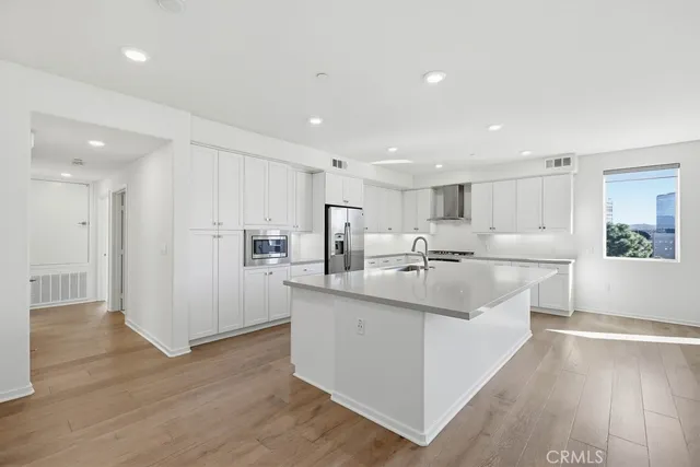 $4,995 | 130 Tribeca, Irvine, CA 92612