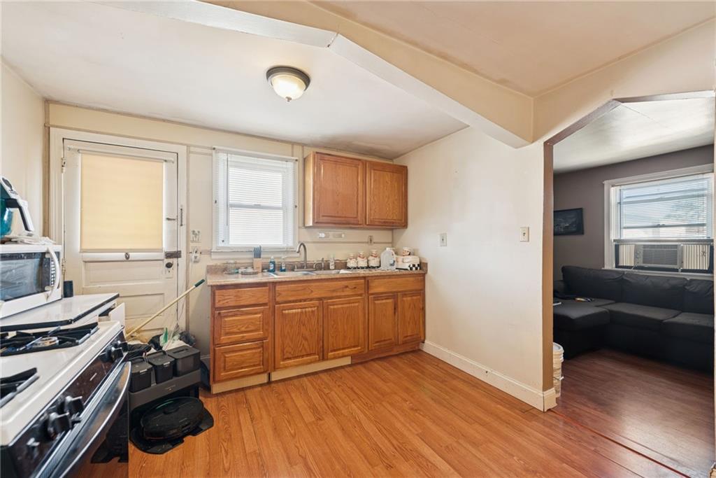 29 2nd Street Irwin, PA 15642 - Photo 6 of 22