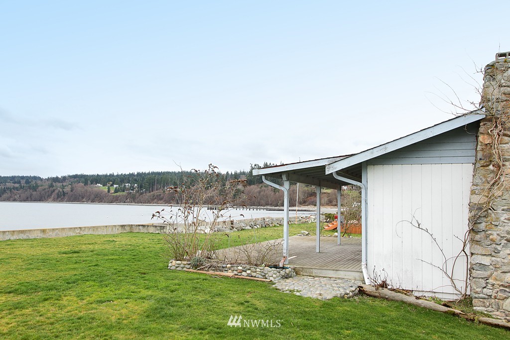2833 North Bluff Road Greenbank, WA 98253 - Photo 19 of 25 Gallery Image 19