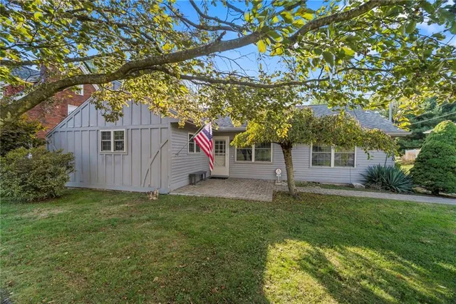 $205,000 | 570 South 7th Street, Sharpsville, PA 16150