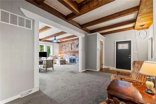 $205,000 | 570 South 7th Street, Sharpsville, PA 16150