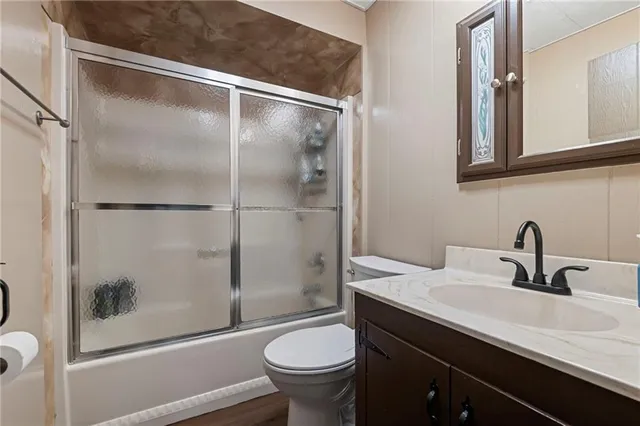 $205,000 | 570 South 7th Street, Sharpsville, PA 16150