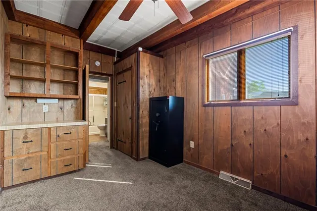 $205,000 | 570 South 7th Street, Sharpsville, PA 16150