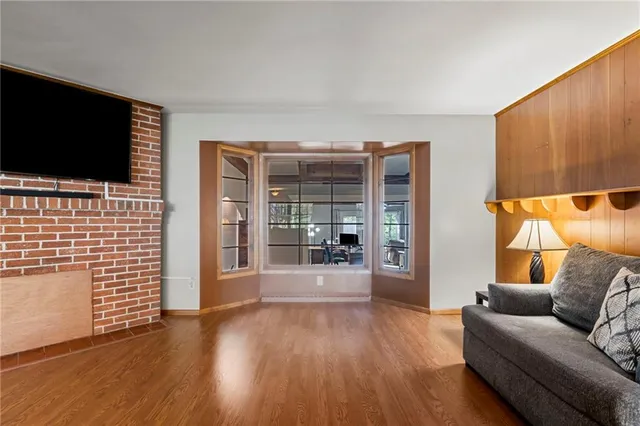 $205,000 | 570 South 7th Street, Sharpsville, PA 16150