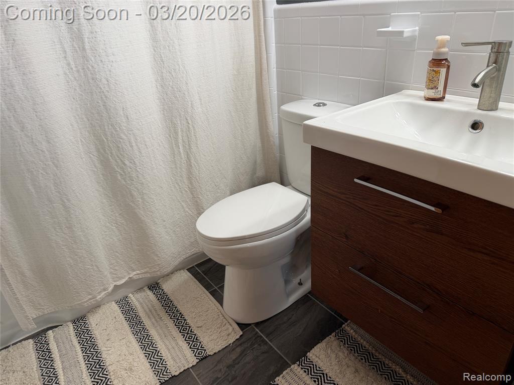 36884 Greenbush Road Wayne, MI 48184 - Photo 10 of 29