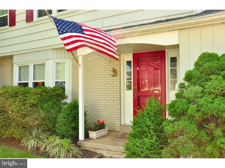 918 Rockwell Road Wilmington, DE 19810 - Photo 2 of 21 Front Yard