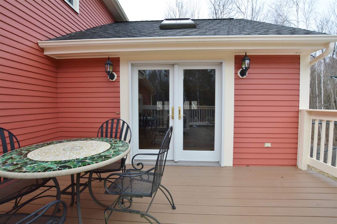 38 Wright Road Derry, NH 03038 - Photo 23 of 25