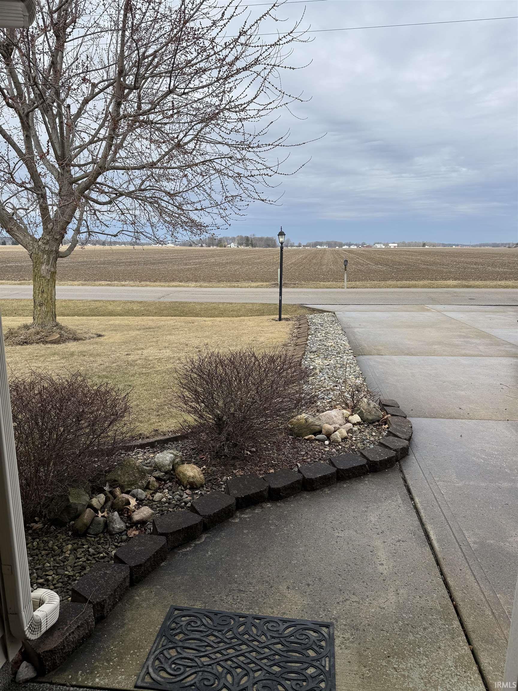 704 Davis Road Ossian, IN 46777 - Photo 4 of 22 Gallery Image 4