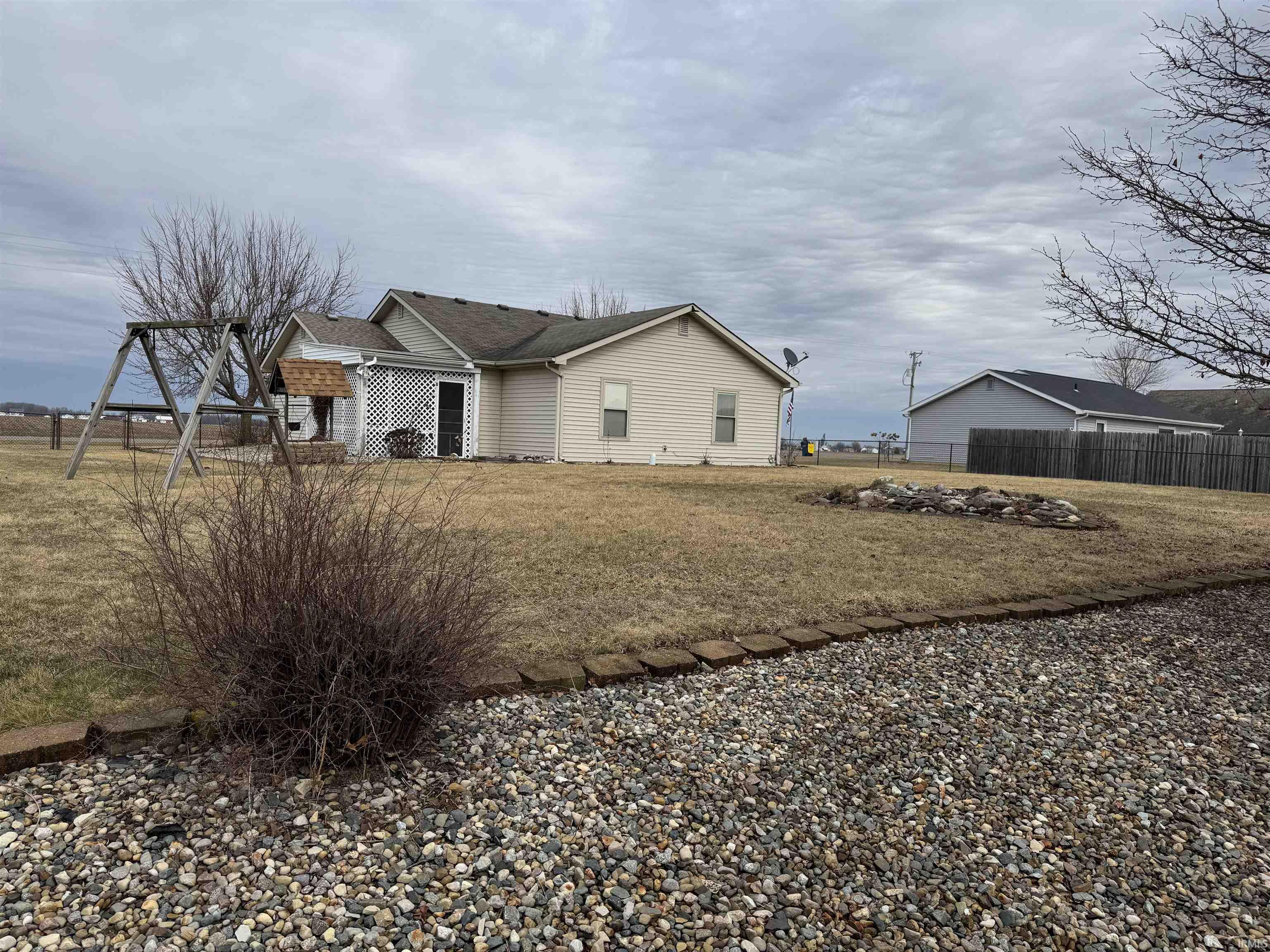 704 Davis Road Ossian, IN 46777 - Photo 6 of 22 Gallery Image 6