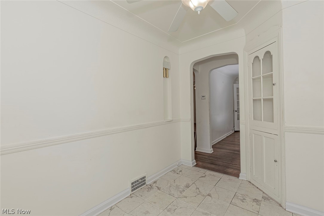3266 Yorkshire Road Cleveland, OH 44118 - Photo 28 of 34