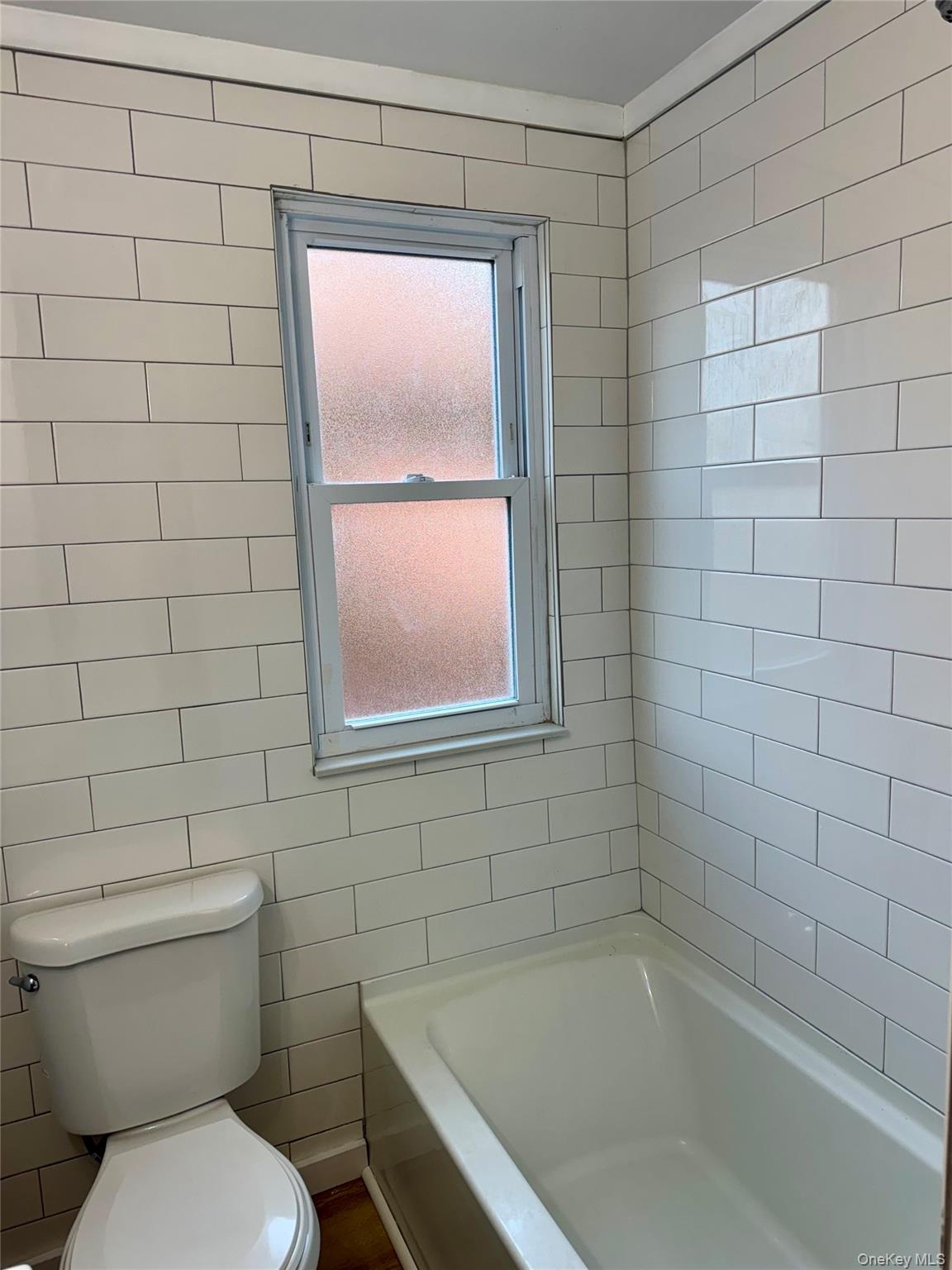 39 Innis Avenue Poughkeepsie, NY 12601 - Photo 12 of 14