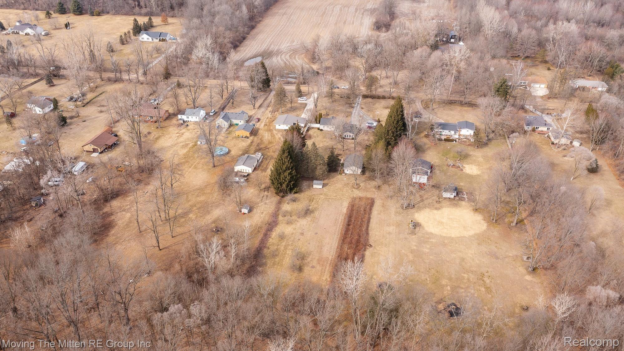 42797 Fret Road Belleville, MI 48111 - Photo 58 of 59 mtm_42797_fret-75.jpg