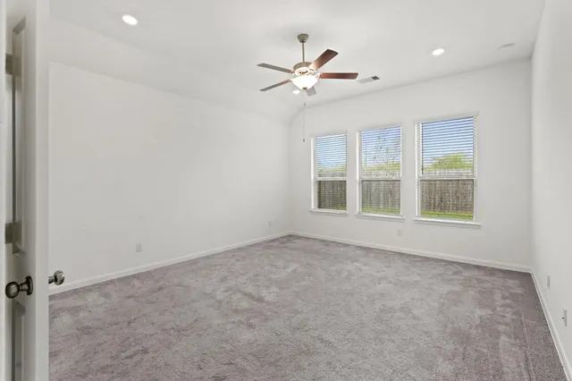 $2,550 | 4915 Sierra Ridge Drive, Rosenberg, TX 77469