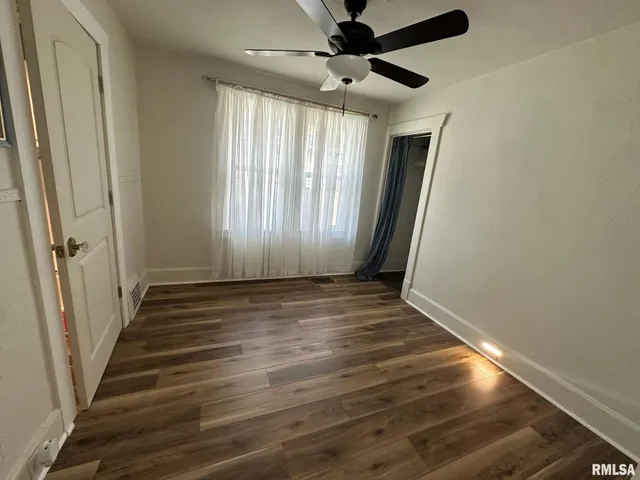 $90,000 | 1402 1402 1/2 State Street, Pekin, IL 61554