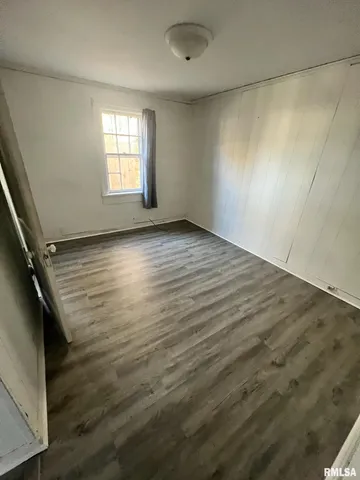 $90,000 | 1402 1402 1/2 State Street, Pekin, IL 61554