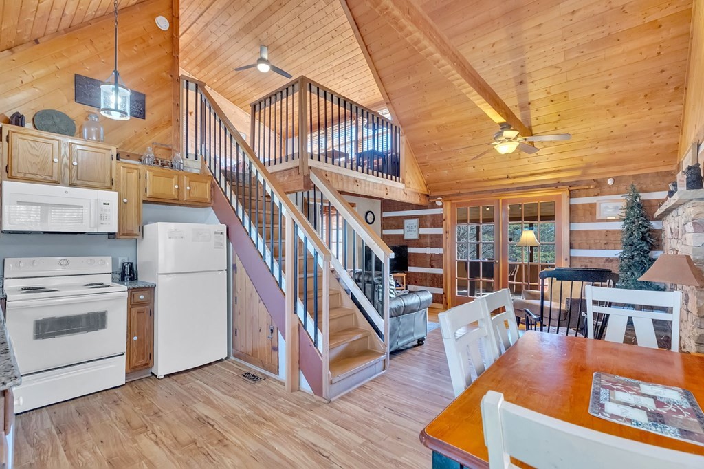 2328 Hidden Mountain Road Sevierville, TN 37876 - Photo 7 of 31 Gallery Image 7