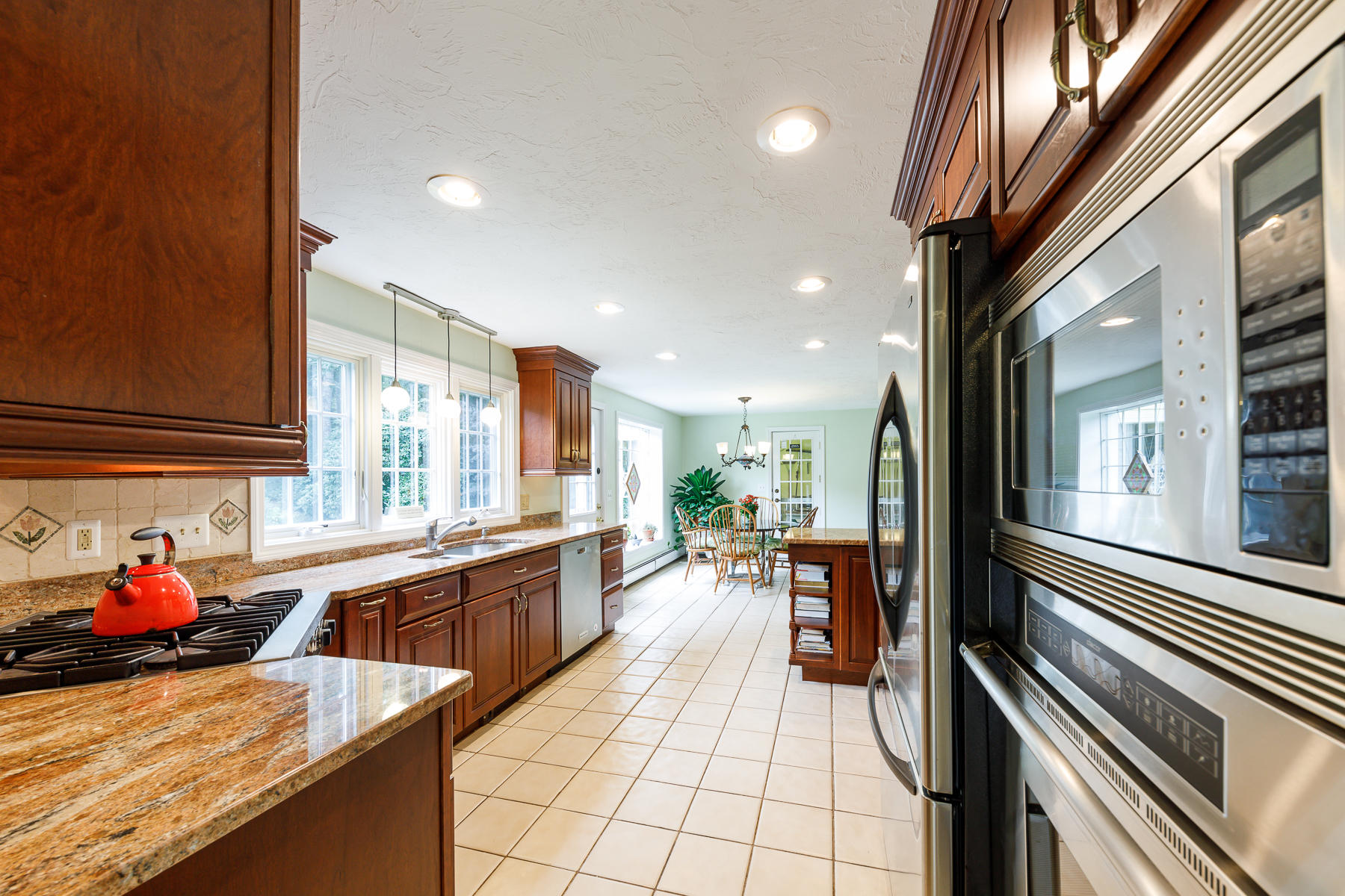 76 Popple Bottom Road Sandwich, MA 02537 - Photo 16 of 44 76PoppleBottomRdSandwich-6348
