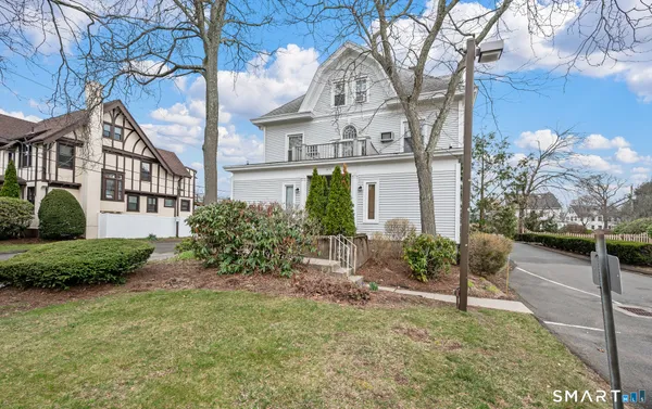 $175,000 | 678 Savin Avenue, Unit 1A, West Haven, CT 06516