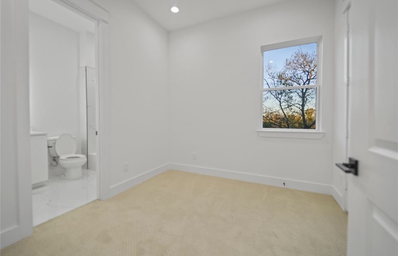 1606 Mary Street Houston, TX 77026 - Photo 14 of 15 Gallery Image 14