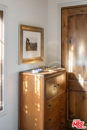 $14,995 | 3340 Durand Drive, Los Angeles, CA 90068