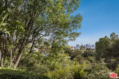 $16,000 | 3340 Durand Drive, Los Angeles, CA 90068