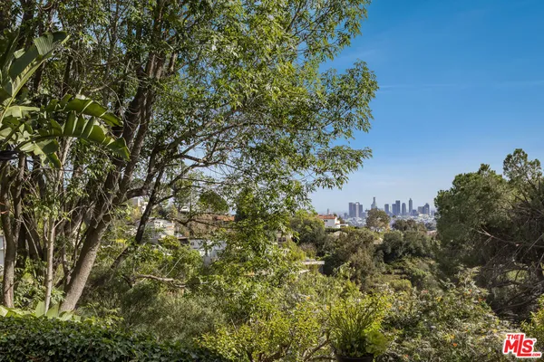 $14,995 | 3340 Durand Drive, Los Angeles, CA 90068