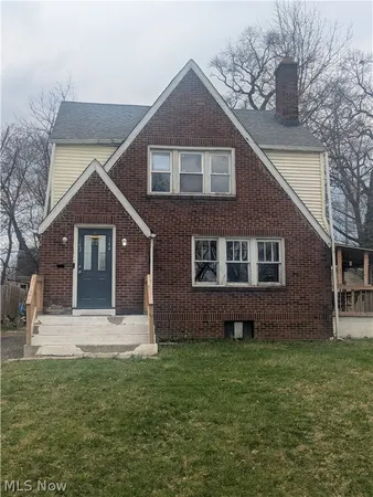 $115,000 | 142 West Philadelphia Avenue, Youngstown, OH 44507
